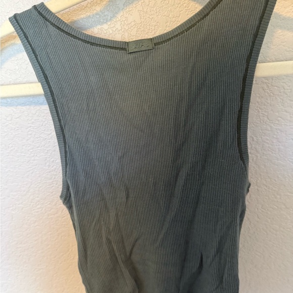 SKIMS Cotton Rib Tank - Available in Light Heather Grey, Navy, & Forest Green - Picture 10 of 12